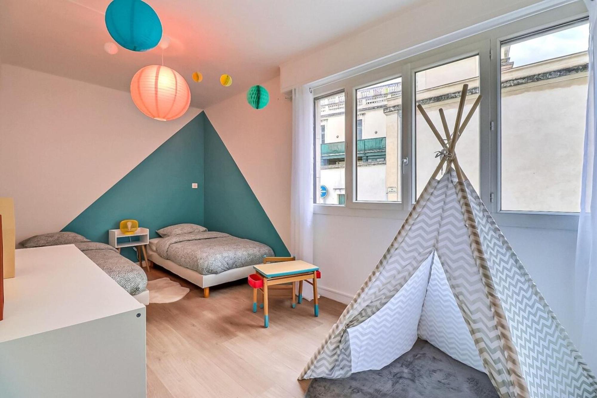 Atlas - Superbe Logement Plein Centre - Terrasse Nimes Bagian luar foto